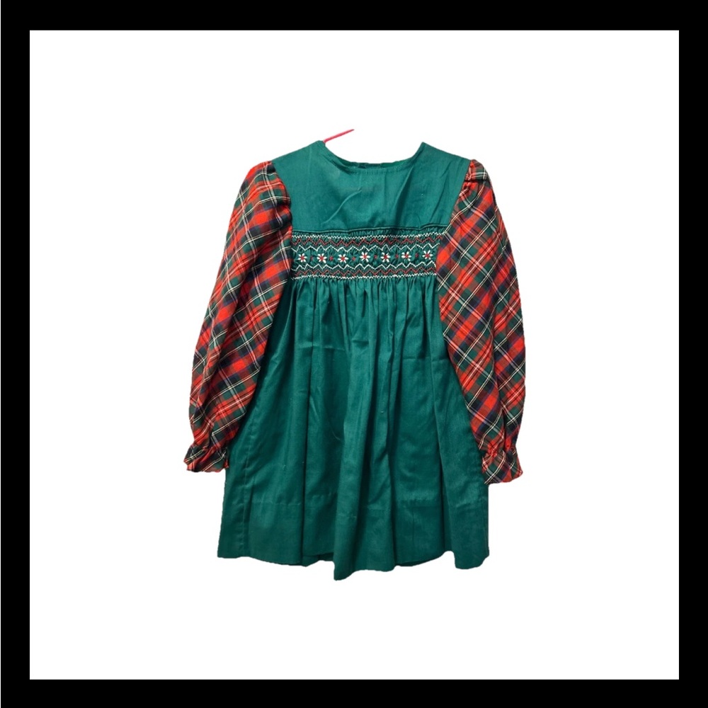 Polly Flinders Holiday Smocked Dress Size 5 Green Plaid Flowers